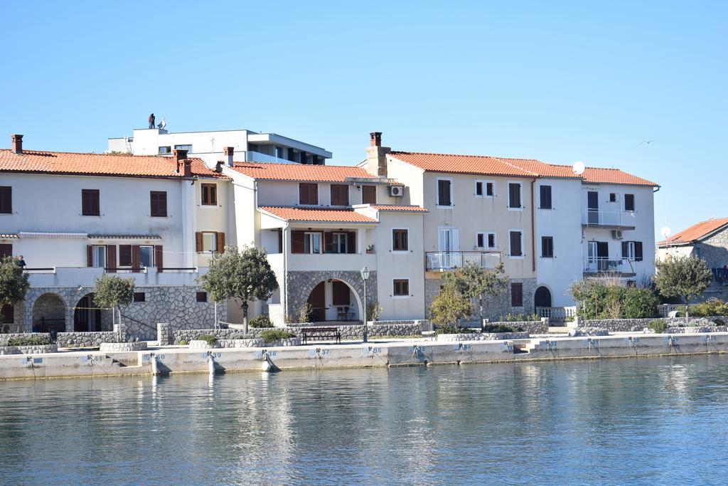 Apartments Blue Dream Малинска Экстерьер фото